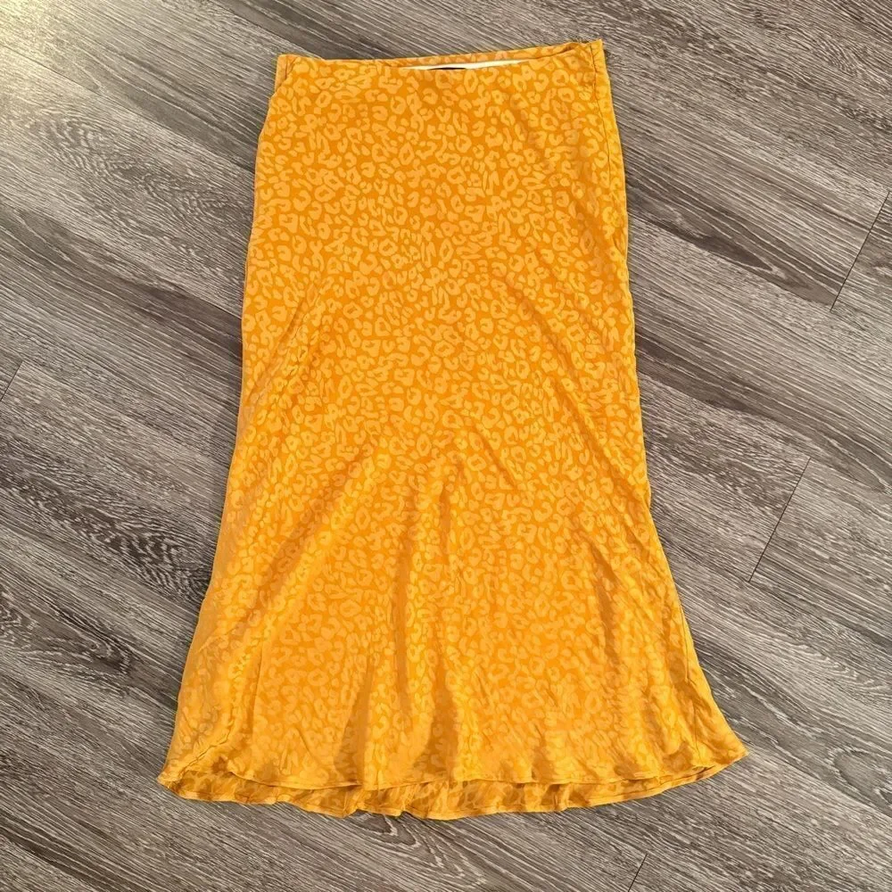 Banana Republic Animal Print Midi Skirt